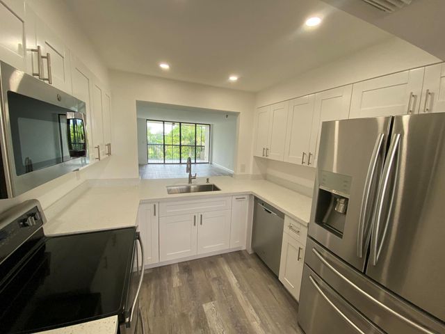 6320 Boca Del Mar Drive 406, Boca Raton, FL 33433