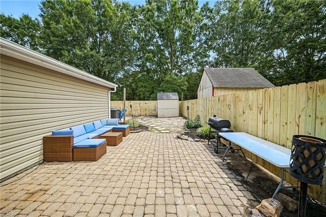1461 Eddystone DR, Virginia Beach, VA 23464