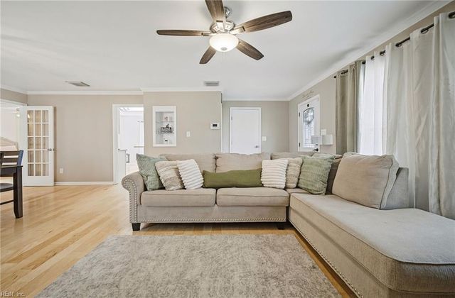 1461 Eddystone DR, Virginia Beach, VA 23464