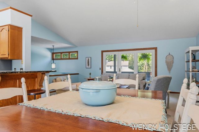 2135 Lakeridge Drive, Park Twp, MI 49424