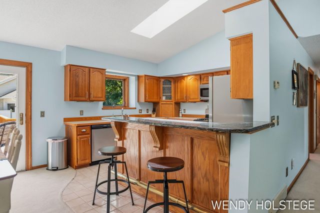 2135 Lakeridge Drive, Park Twp, MI 49424