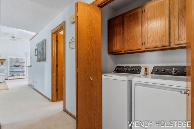 2135 Lakeridge Drive, Park Twp, MI 49424