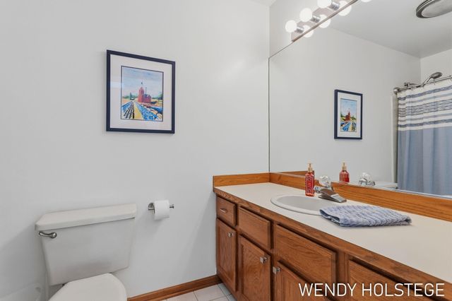 2135 Lakeridge Drive, Park Twp, MI 49424