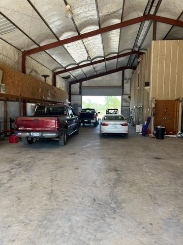 409 County Road 138 RD, Burnet, TX 78611