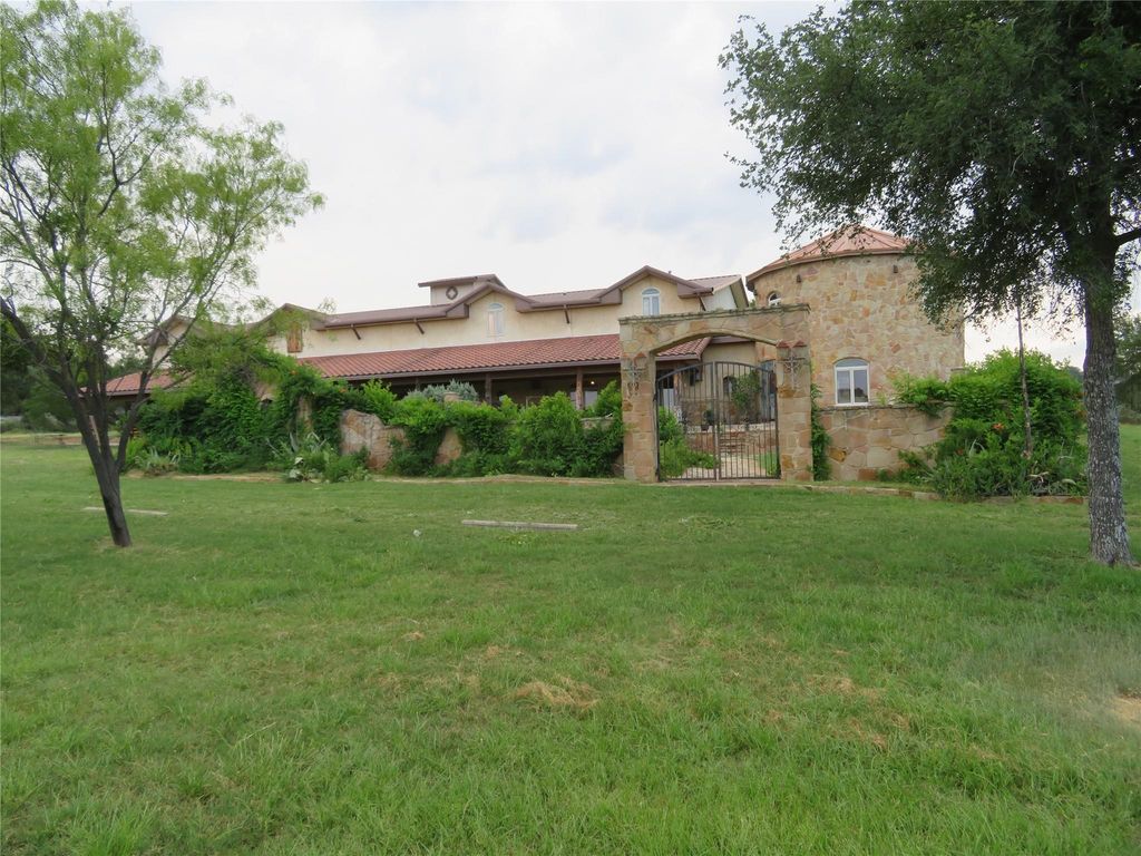 409 County Road 138 RD, Burnet, TX 78611