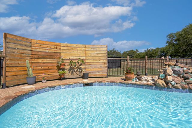 13508 Deussen Road, Ponder, TX 76259