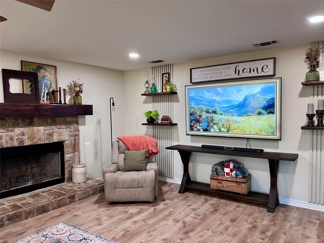 13508 Deussen Road, Ponder, TX 76259