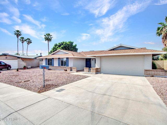 4915 W SHANGRI LA Road, Glendale, AZ 85304