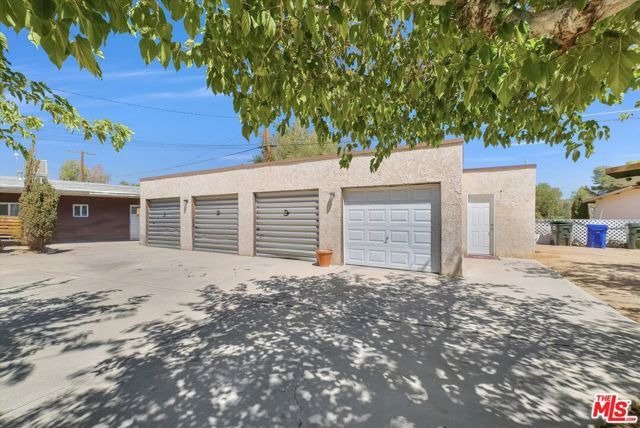 16340 Villa Drive, Victorville, CA 92395