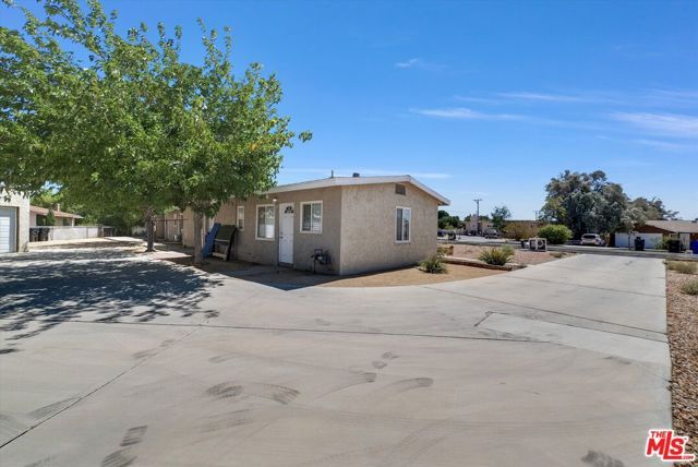 16340 Villa Drive, Victorville, CA 92395