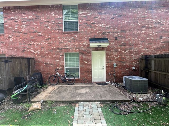 1001 Krenek Tap Road 803, College Station, TX 77840