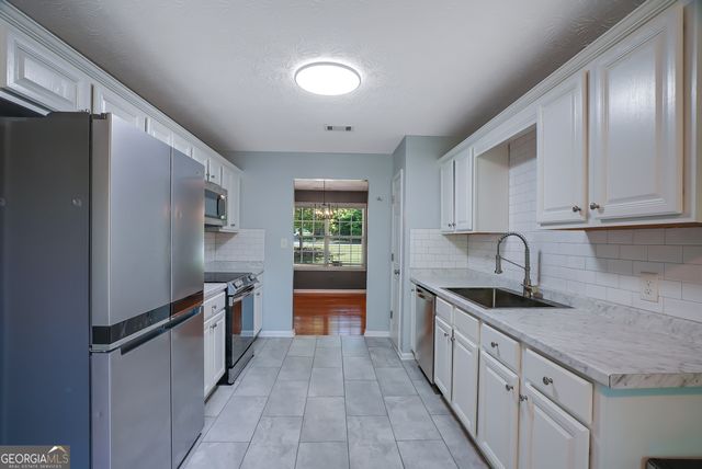 1419 Rainbow Circle, Griffin, GA 30224