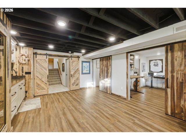 6840 BURNETT St, Salem, OR 97317