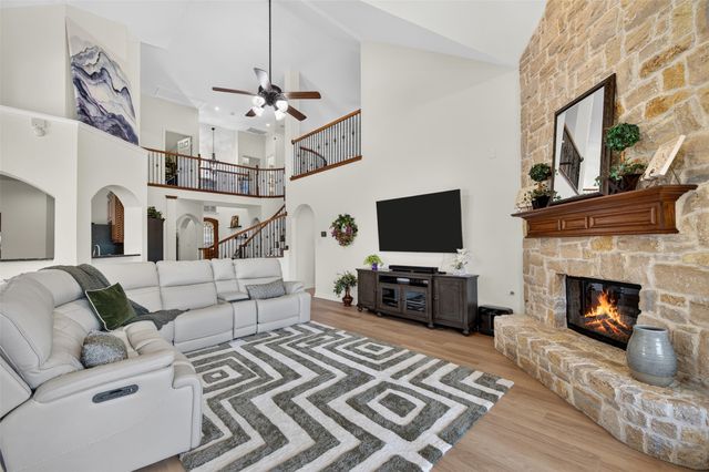 10256 Casetta Drive, Frisco, TX 75035