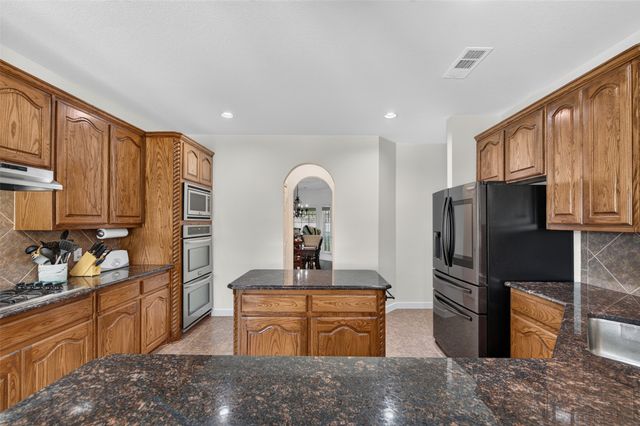 10256 Casetta Drive, Frisco, TX 75035