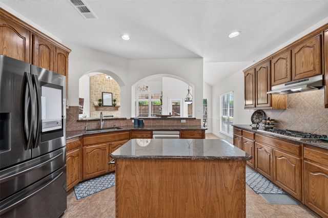 10256 Casetta Drive, Frisco, TX 75035