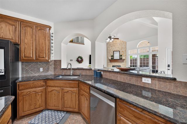10256 Casetta Drive, Frisco, TX 75035
