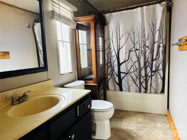 518 Nors Way, Lake Lure, NC 28746