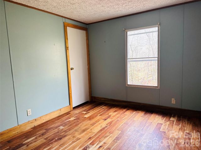 518 Nors Way, Lake Lure, NC 28746