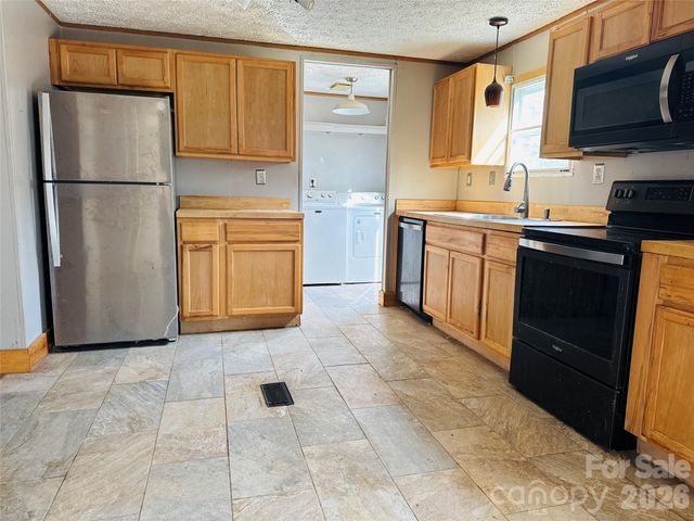 518 Nors Way, Lake Lure, NC 28746