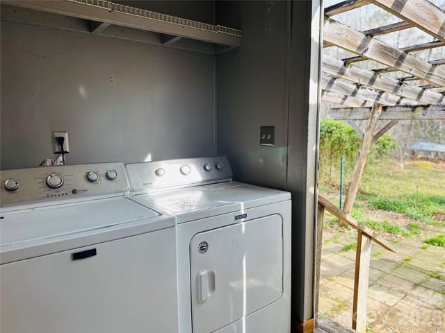 518 Nors Way, Lake Lure, NC 28746