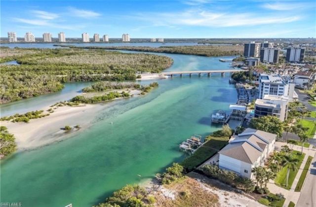 25840 Hickory BLVD 105, Bonita Springs, FL 34134
