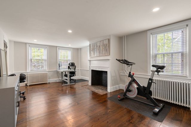 2067 Washington St, Canton, MA 02021