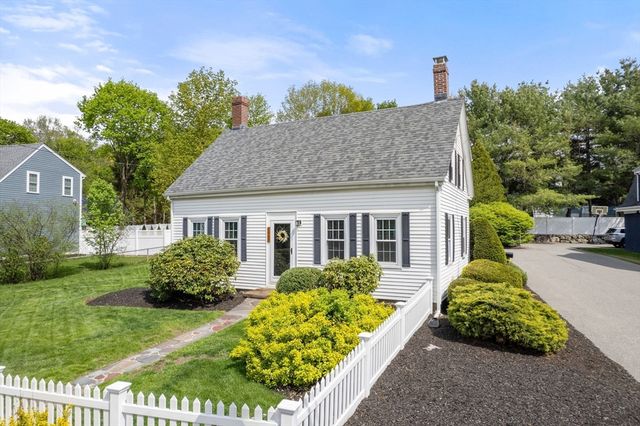 2067 Washington St, Canton, MA 02021