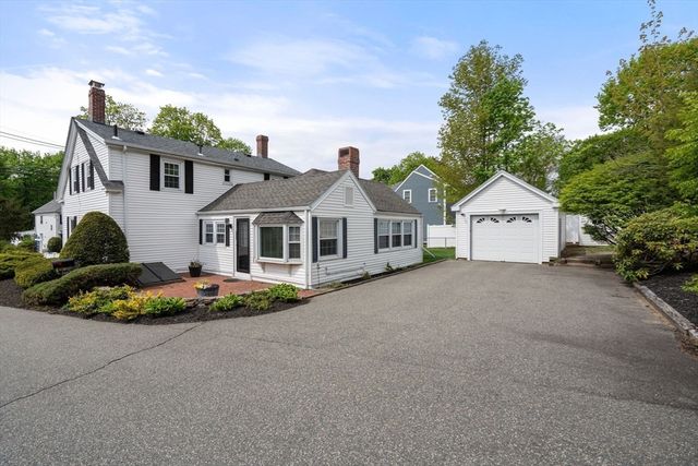 2067 Washington St, Canton, MA 02021