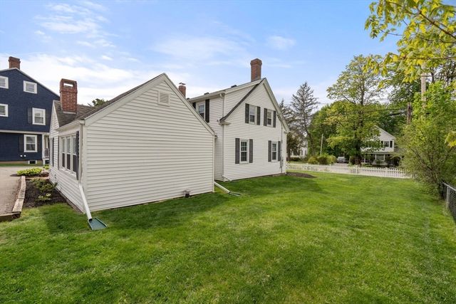 2067 Washington St, Canton, MA 02021