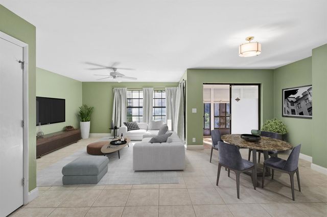 3233 Perimeter Drive 2511, Greenacres, FL 33467