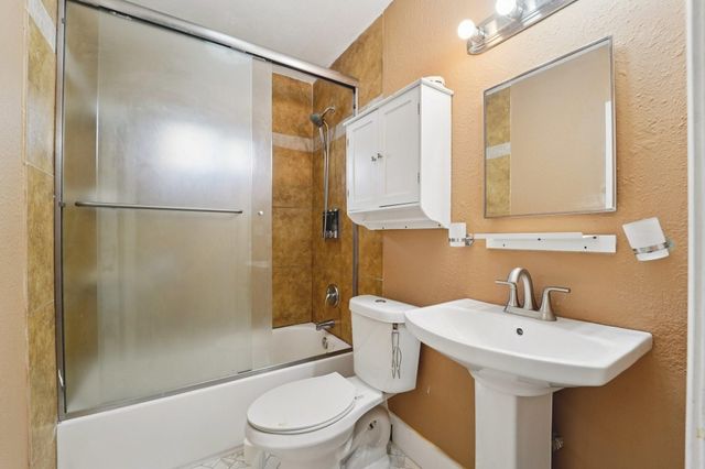 5224 Bernardo De Galvez, Galveston, TX 77551