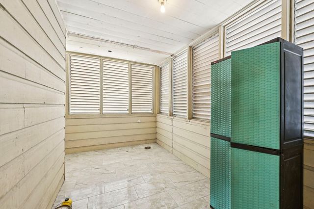 5224 Bernardo De Galvez, Galveston, TX 77551