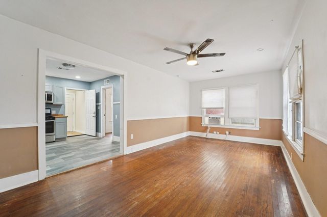 5224 Bernardo De Galvez, Galveston, TX 77551