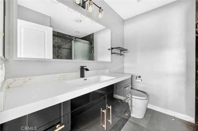 2016 Euclid Street 6, Santa Monica, CA 90405