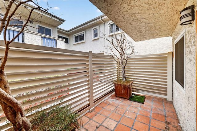 2016 Euclid Street 6, Santa Monica, CA 90405