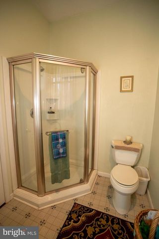 575 POND NECK RD, Earleville, MD 21919