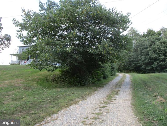 575 POND NECK RD, Earleville, MD 21919