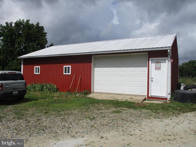 575 POND NECK RD, Earleville, MD 21919