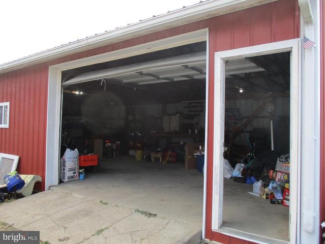 575 POND NECK RD, Earleville, MD 21919