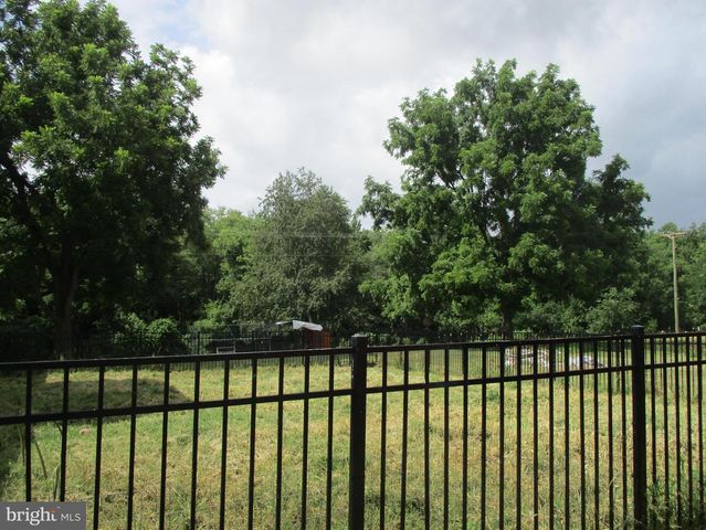 575 POND NECK RD, Earleville, MD 21919