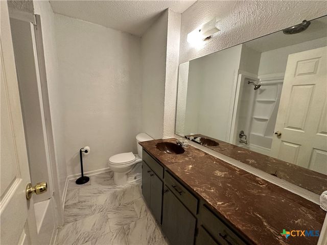 207 Myra Lou Avenue, Copperas Cove, TX 76522