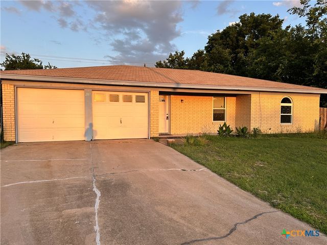 207 Myra Lou Avenue, Copperas Cove, TX 76522