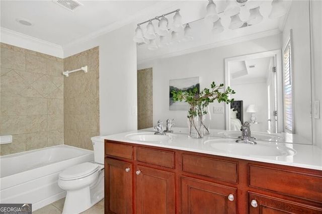 2159 Weldonberry Drive NE 124, Atlanta, GA 30319