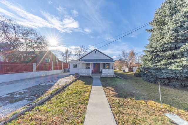 384 E 300 S, Pleasant Grove, UT 84062