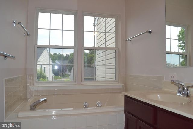 12015 PANTHERS RIDGE DR, Germantown, MD 20876