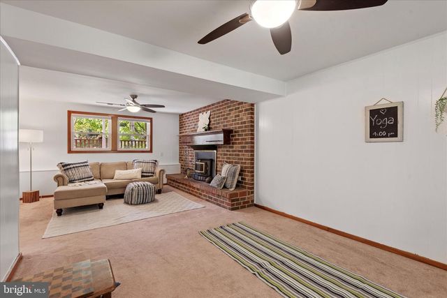 7967 CITADEL DR, Severn, MD 21144