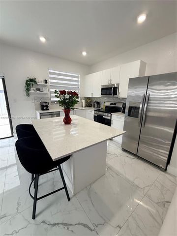 12893 SW 232nd Ln 0, Homestead, FL 33032