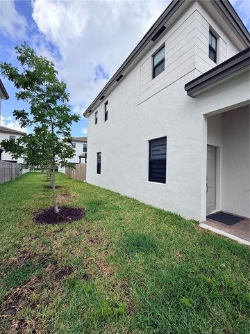 12893 SW 232nd Ln 0, Homestead, FL 33032