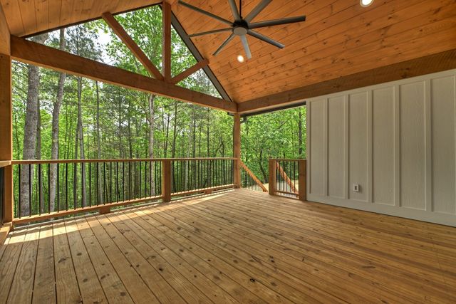 287 Rose Ridge Lane, Ellijay, GA 30540